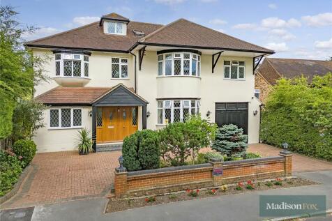 6 bedroom detached house for sale