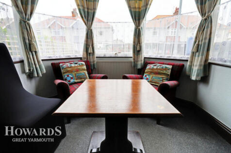 9 bedroom terraced house for sale