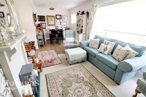 Thurne Rise, Martham 3 bed detached bungalow for sale