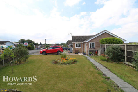 Ranworth Drive, Ormesby 2 bed detached bungalow for sale