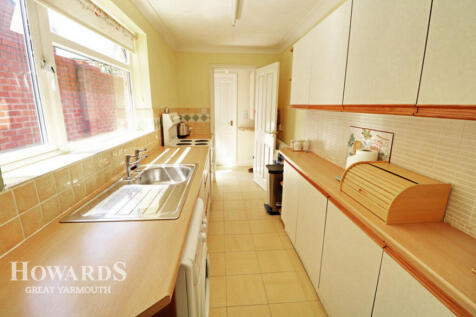 Havelock Road, Great Yarmouth 3 bed terraced house for sale
