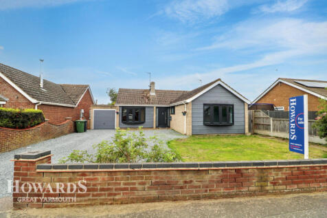 Beach Road, Scratby 4 bed detached bungalow for sale