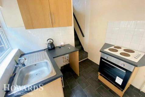 Terraced house for sale