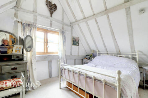 3 bedroom cottage for sale