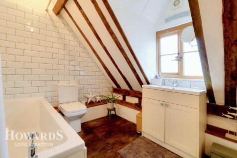 3 bedroom cottage for sale