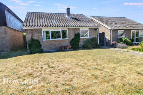 Beech Way, Dickleburgh 3 bed bungalow for sale