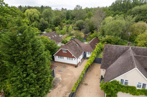 4 bedroom bungalow for sale