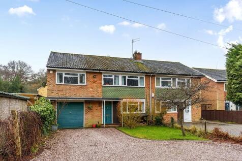 4 bedroom semi-detached house for sale