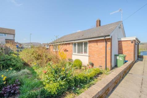 Ambrose Way, Pontypool NP4 2 bed detached bungalow for sale