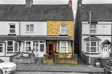3 bedroom end of terrace house for sale