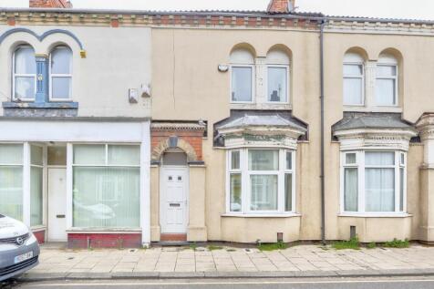 Princes Road, Middlesbrough, TS1 2 bed terraced house for sale
