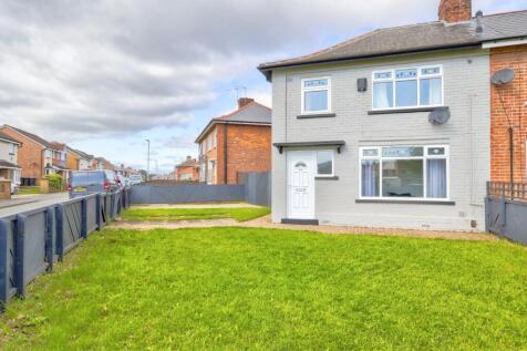 Berwick Hills Avenue, Middlesbrough, TS3 3 bed semi