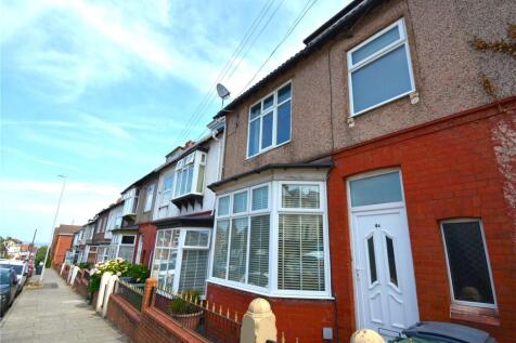 5 bedroom terraced house for sale