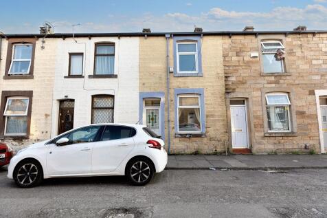 18 Towneley Street, Burnley BB10 1UJ 2 bed terraced house for sale