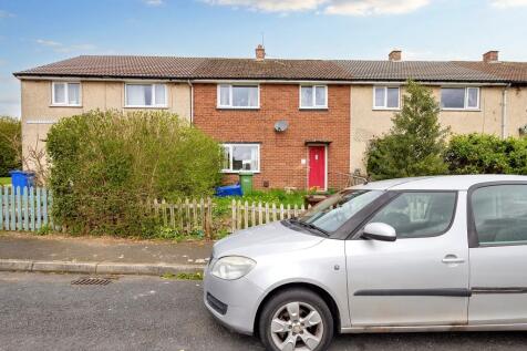10 Moseley Avenue, Earby... 3 bed terraced house for sale