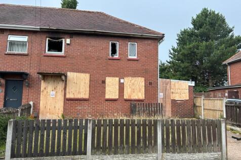 19 Morrison Road, Darfield, Barnsley... 3 bed semi