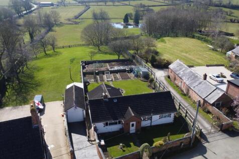 3 bedroom detached bungalow for sale