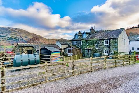 2 bedroom cottage for sale