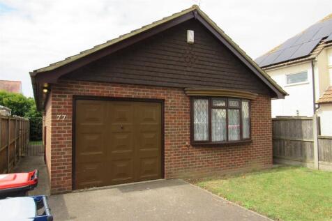 3 bedroom detached bungalow for sale