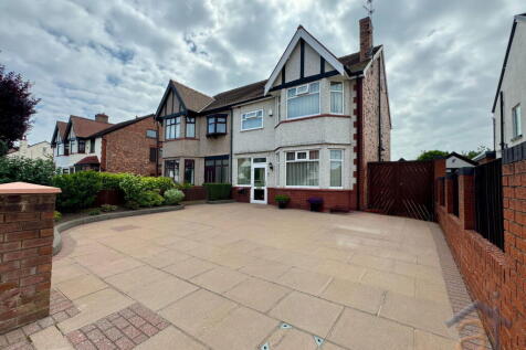 Bibby Road Southport PR9 7PT 4 bed semi