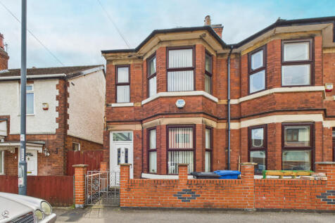 3 bedroom end of terrace house for sale