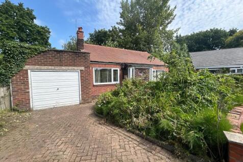 2 bedroom detached bungalow for sale
