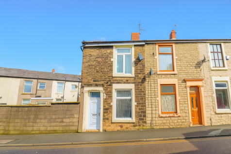 Marsh House Lane, Darwen 2 bed end of terrace house for sale