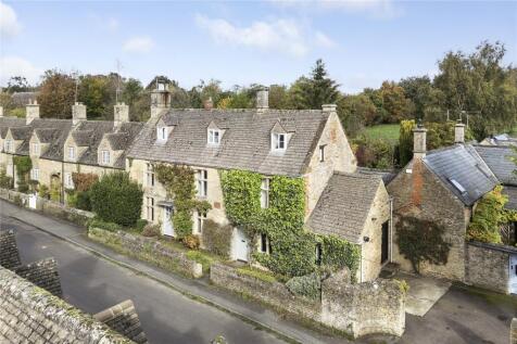 5 bedroom semi-detached house for sale