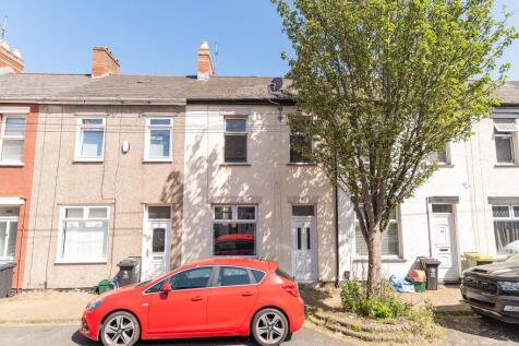 3 bedroom terraced house for sale