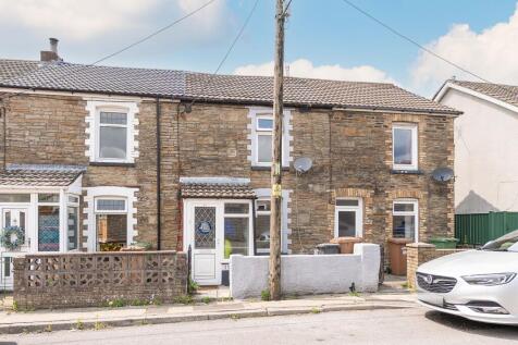 Maryland Road, Risca, NP11 2 bed terraced house for sale