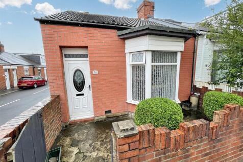 Chatterton Street, Sunderland SR5 1 bed end of terrace house for sale