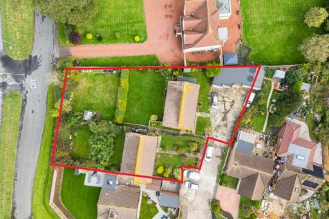 Highdown Close, Ferring, BN12 8 bed block of apartments for sale
