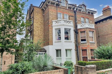 Fitzjohns Avenue, London NW3 2 bed apartment for sale