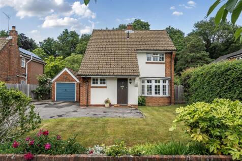 Pine Walk, Southampton SO31 3 bed detached house for sale