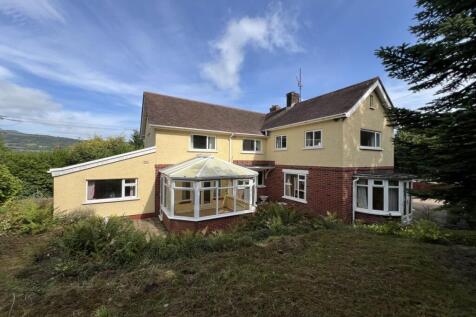 Blaenavon Road, Govilon, Abergavenny... 4 bed detached house for sale