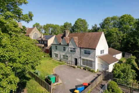 Cheddar Grove, Bristol BS13 9 bed detached house for sale