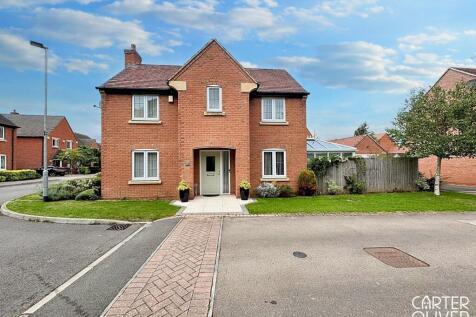 Bluebell Place, Lutterworth, LE17 3 bed detached house for sale