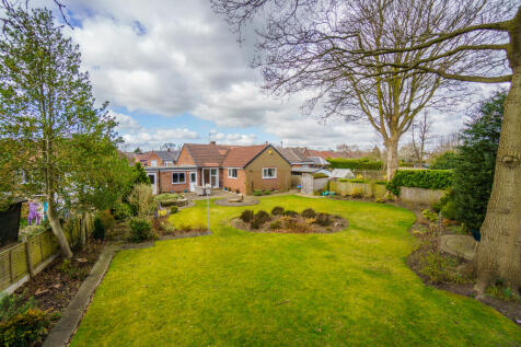 Parkgate, Knutsford 3 bed detached bungalow for sale