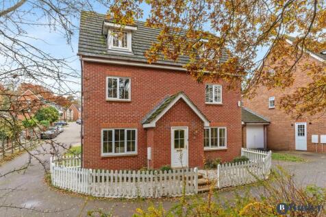 Quantock Close, Stevenage 5 bed detached house for sale