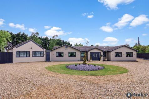 Meadow Green End, Green End, Landbeach 4 bed detached bungalow for sale