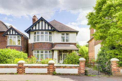 Adbolton Grove, West Bridgford NG2 3 bed detached house for sale