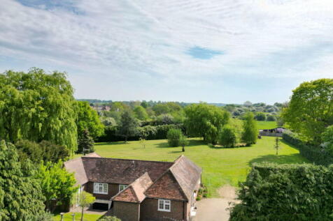 4 bedroom detached bungalow for sale