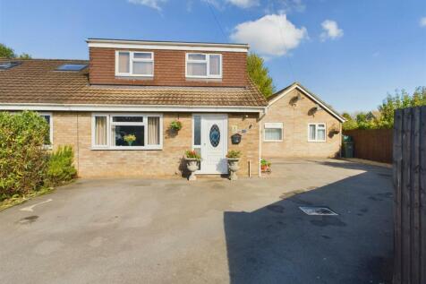 5 bedroom house for sale