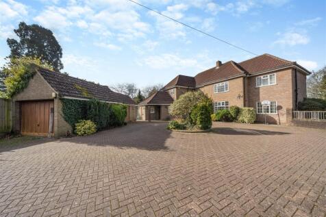 Tuffley Avenue, Gloucester 4 bed detached house for sale