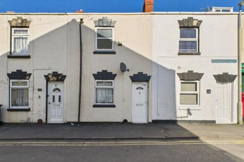 Ryecroft Street, Gloucester 2 bed terraced house for sale