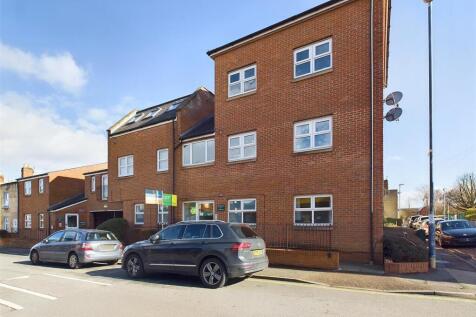 High Street, Gloucester 1 bed apartment for sale