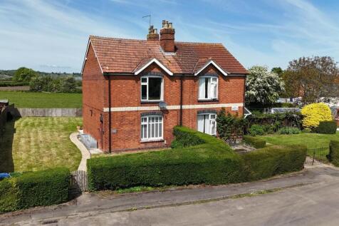 Sandhurst Lane, Sandhurst, Gloucester 2 bed semi