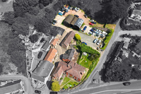 6 Residential Houses & 4 Building Plots House for sale