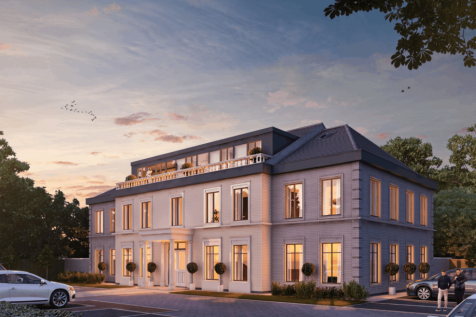 Sutton HU7 2 bed property with land for sale