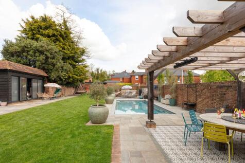 Swan Street, West Malling, ME19 5 bed semi